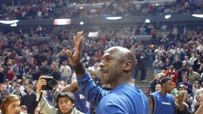 [NBA 포토]“반가워요! 조던”