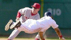 [MLB 뉴스]슬라이딩은 좋았는데…