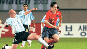 [축구 포토]‘진공 청소기’ 나가신다!