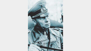 [인문사회]'롬멜'…롬멜, 영웅인가 히틀러의 충복인가