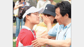 [골프]“아빠, 이제 활짝 웃으세요”…‘효녀골퍼’ 김소희 첫우승