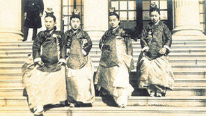 [인문사회]‘환관과 궁녀’…의자왕 삼천궁녀는 후대의 과장