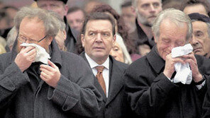 [인문사회]‘세계의 역사 교과서’…평화-공존으로 가는 길