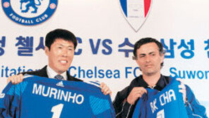 [축구]프리미어 챔프 vs K리그 챔프… “명품축구 보러 가세”