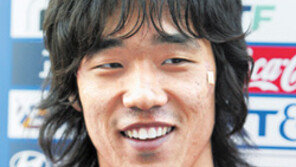 [대표팀]박주영 “선배들 덕에 데뷔골…또 골넣고 승리할것”