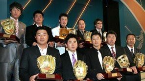 [프로야구]롯데 손민한 생애 첫 ‘황금장갑’