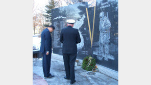 [기자의 눈]美노병 감동시킨 ‘李대사 감사 외교’