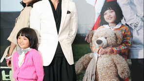 [포토]공효진 장혁,‘포스터와 분위기 비슷하나요?’