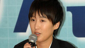 4년만의 컴백 홍진경 “휘둘리던 내가 싫어 방송 중단”