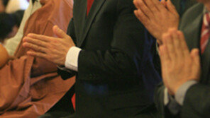 손학규 “낭떠러지 떨어지는데 안달한들…”