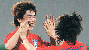 봤지, 3골… 올림픽호 골 갈증 ‘뻥’