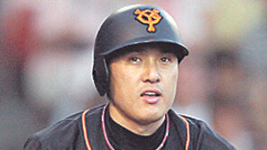 승엽, 터졌다 2호포… 시범경기 왼손투수 상대 홈런-2루타