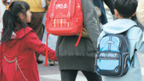 “살려주세요” 절규 듣고도 아이 산채로 물에 던졌다