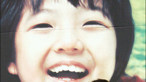 [포토]여배우에게 기습키스 당한 박신양