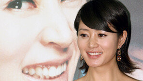 ‘향수’로 간직하고 싶은 여배우는 김혜수