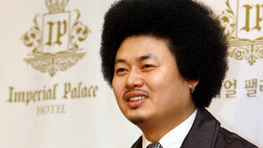 개그맨 윤택 ‘악당‘ 변신, 뮤지컬 첫 도전