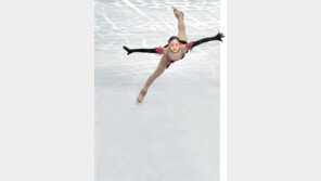 김연아 언제 아팠냐는 듯 ‘훨훨’ 쇼트프로그램 압도적 1위