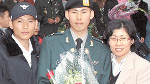 한주실 씨, 伊영주권 포기 특전사 입대