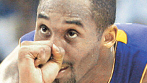 조든 위에 코비… NBA 사상 2번째 ‘4경기 연속 50점’