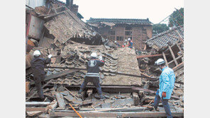 주택 270여채 순식간에 와르르…日 6.9강진 피해 속출