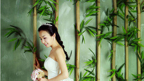 [포토]권연우 “정말 만우절의 신부 돼요”