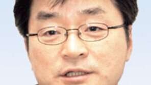 이호철 靑실장 “北서 安씨 원해… 보안도 고려”