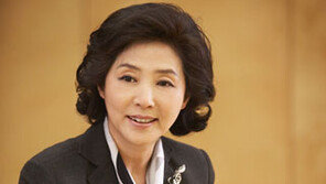 고두심 “초년병 시절 애마부인 출연 제의도 받았다”