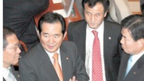 [FTA 타결]찬반 유보 100여명… 정치권 계산 복잡해졌다