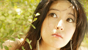 [포토]‘마로니에 걸즈’  휘린  ‘청순-섹시’  동시 어필