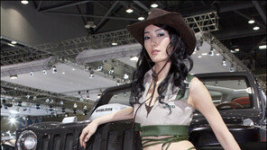 [포토]‘카우보이 그녀’  강력한 포스