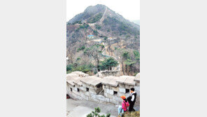 [포토뉴스]북악산 40년 만에 전면 개방