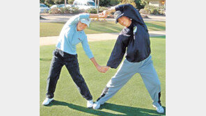 오버스윙 참으세요!…황사 라운드 어쩌지?