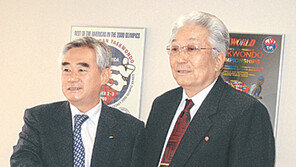 서울서 만난 남북 태권도 수장… WTF 조정원-ITF 장웅 총재