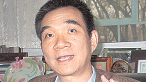 린이푸 “中 ‘샌드위치 한국’ 산업구조 업그레이드에 도움”