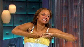 타이라 뱅크스, 방송서 가슴 마사지 시연