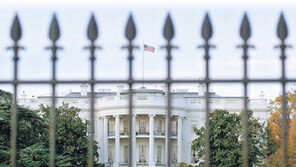 백악관, 언론 따돌리더니…