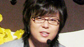 ‘교복 사장’ 토니안 ‘속옷 사업’ 확장