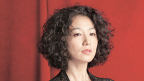 김희애 “사랑?… 빼앗기도 뺏기기도 하는거죠”