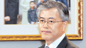 ‘동력 잃은 개헌’ 카드 거둘 명분찾기?