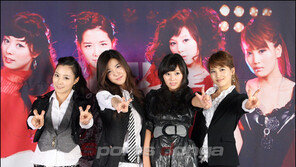 [포토]‘캣츠’의 인사는  ‘야옹~’