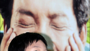 [포토]노래하는(?) 허동구