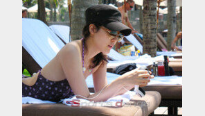 김하늘 ‘뽀얀’ 수영복 몸매 첫 공개