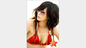 [포토]김보경  ‘레드 비키니’  성숙미 발산