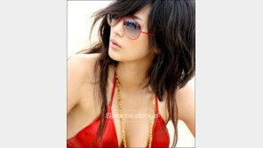 [포토]김보경  ‘레드 비키니’  성숙미 발산