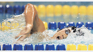 박태환 훈련파트너도 일냈다… 강용환 자유형 400m 대회신 우승