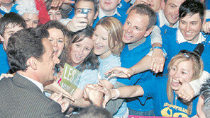 佛대선 40% 부동층의 ‘사르코지 대항마’ 선택은?