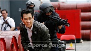 [포토]‘에어시티’  이정재의 홍콩 부두 작전