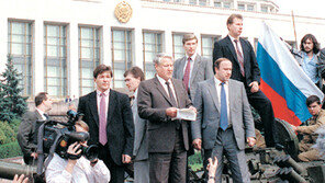 ‘탱크위 사자후’로 소련 무너뜨린 풍운아