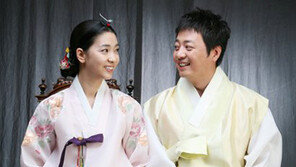 “바라만 봐도 좋아요” 윤다훈 웨딩사진 공개