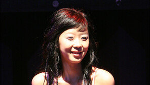 [포토]‘레걸’ 이수진 ‘제 예쁜 얼굴만 보세요’